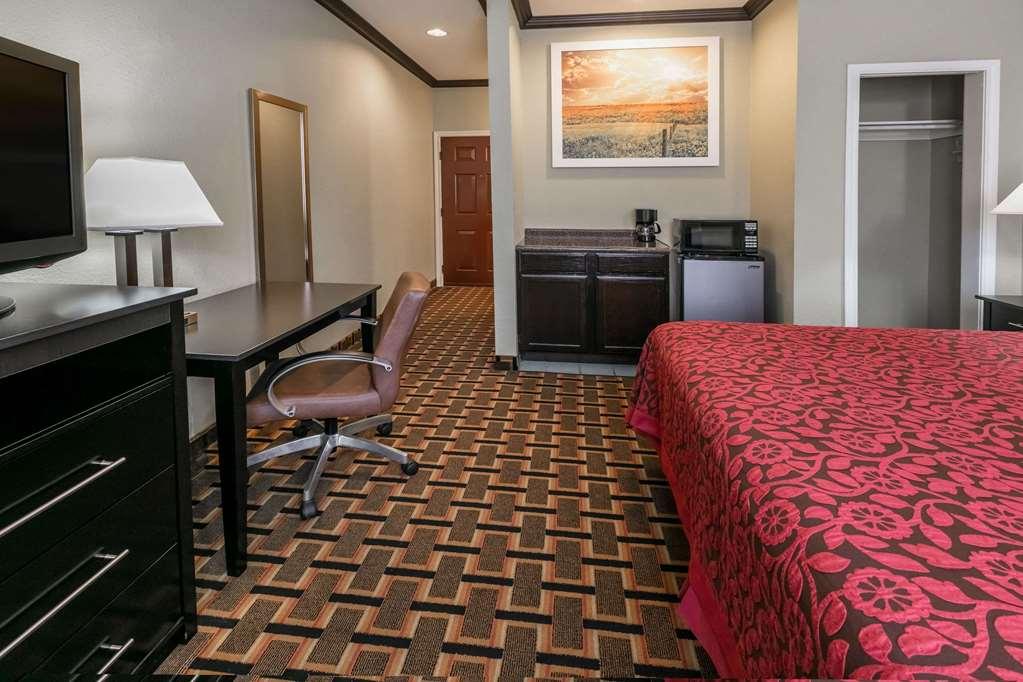 Days Inn & Suites By Wyndham Dfw Airport South-יולס חדר תמונה