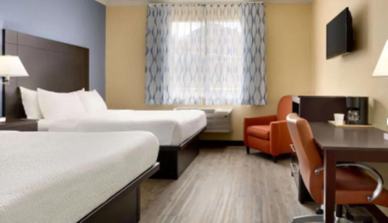 Days Inn & Suites By Wyndham Dfw Airport South-יולס מראה חיצוני תמונה